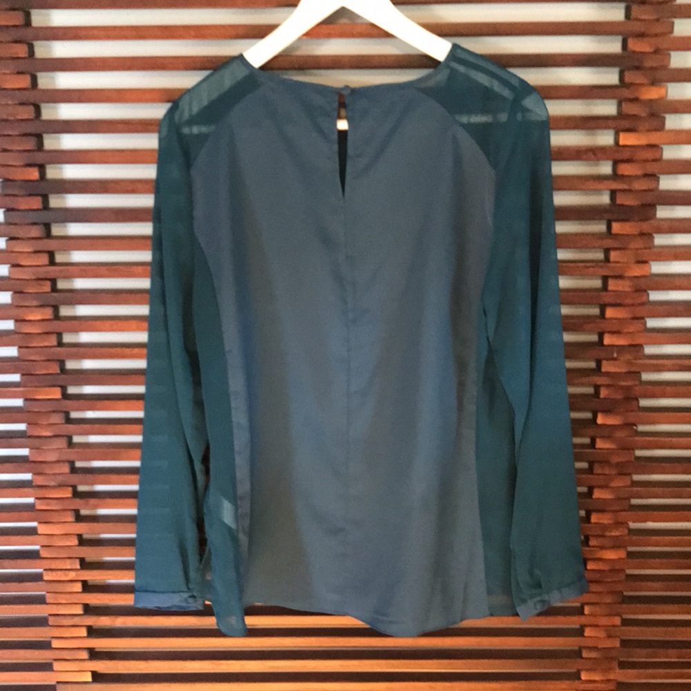 1.State blouse - Picture 5 of 8